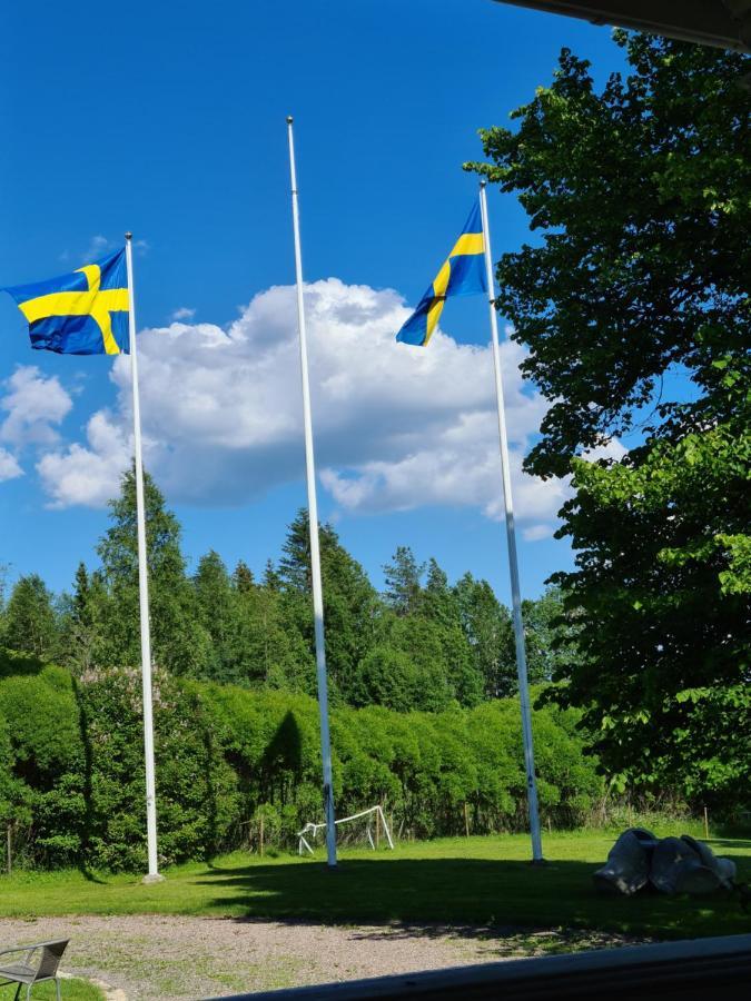 Skogsbrynet B&B, Bredsjö Nya Herrgård Hällefors Eksteriør bilde