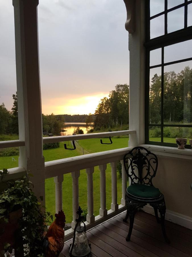 Skogsbrynet B&B, Bredsjö Nya Herrgård Hällefors Eksteriør bilde